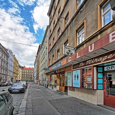 Apartment Lublanska 48 プラハ エクステリア 写真