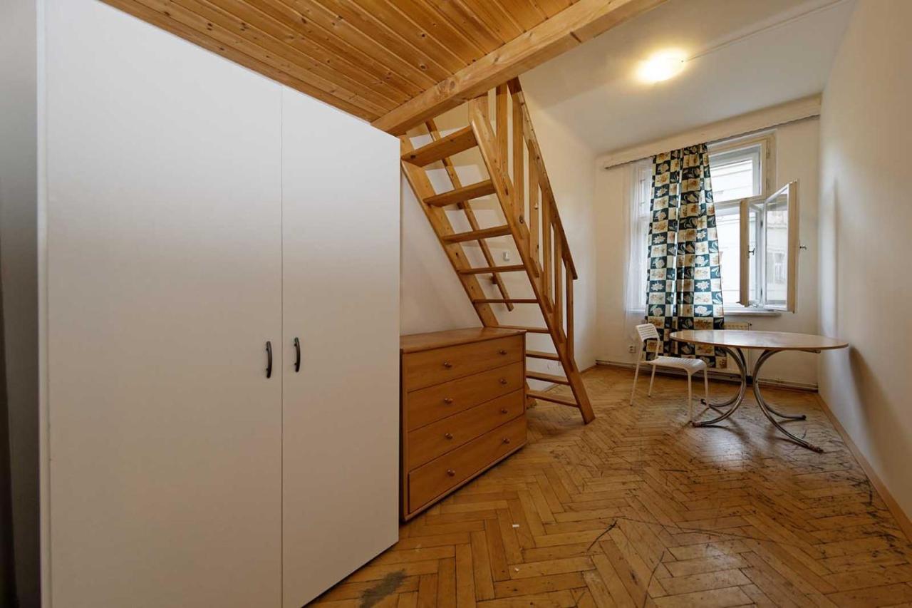 Apartment Lublanska 48 プラハ エクステリア 写真