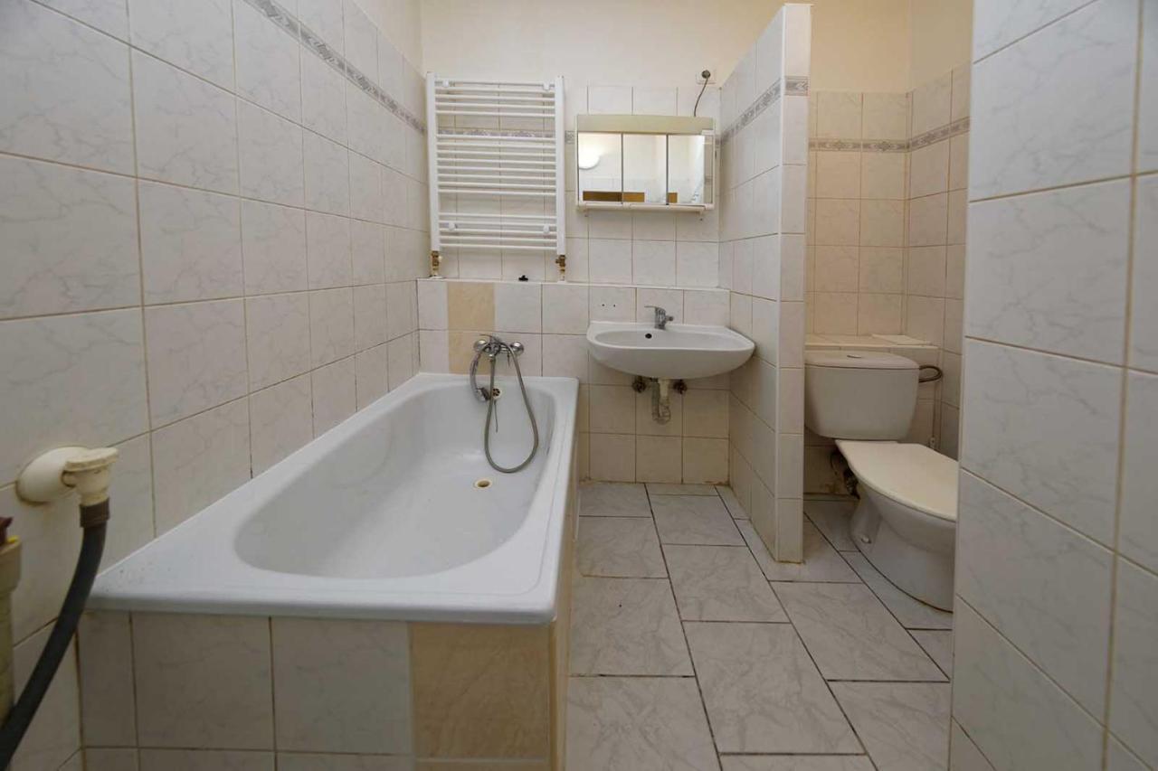 Apartment Lublanska 48 プラハ エクステリア 写真