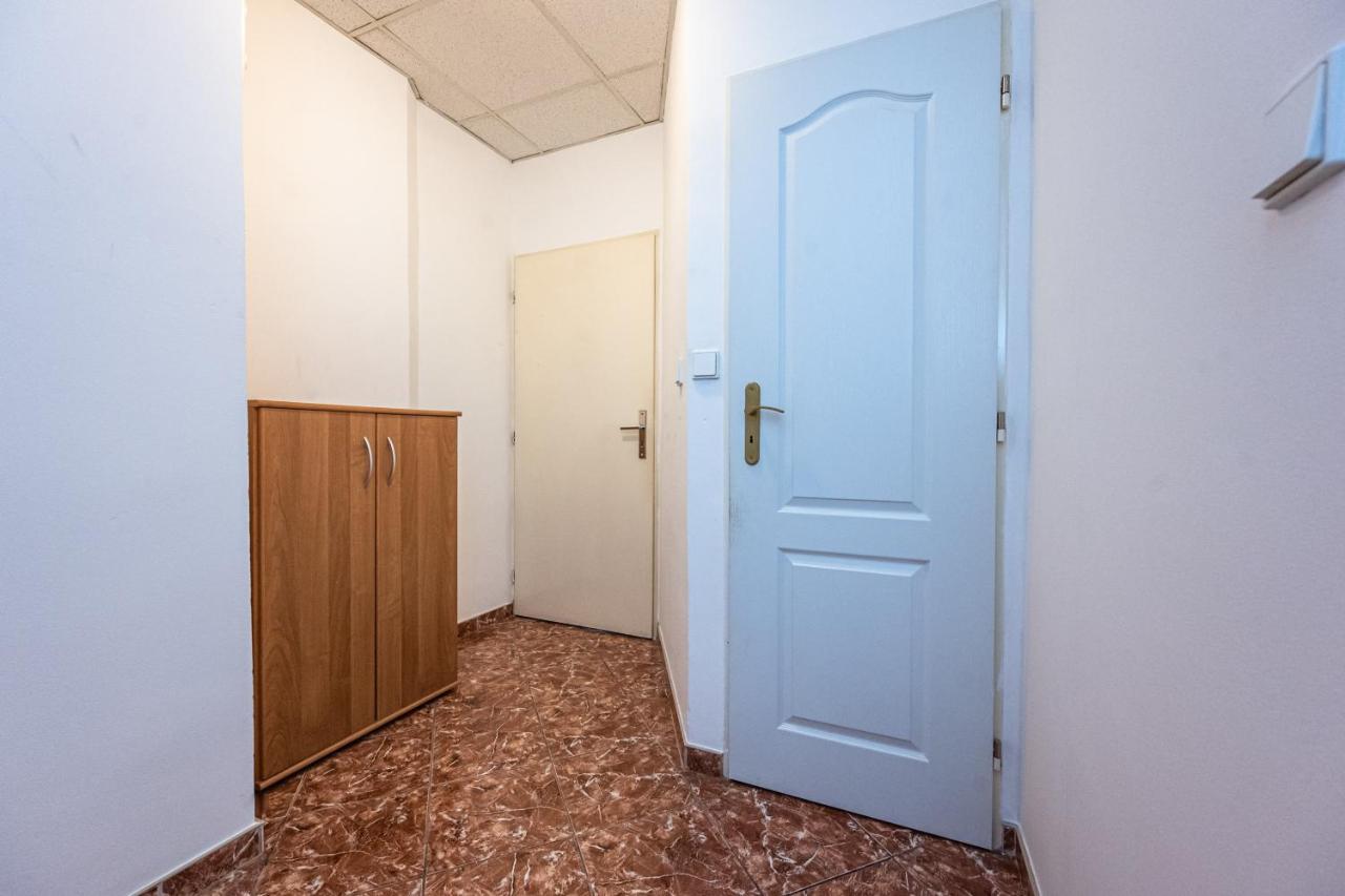 Apartment Lublanska 48 プラハ エクステリア 写真