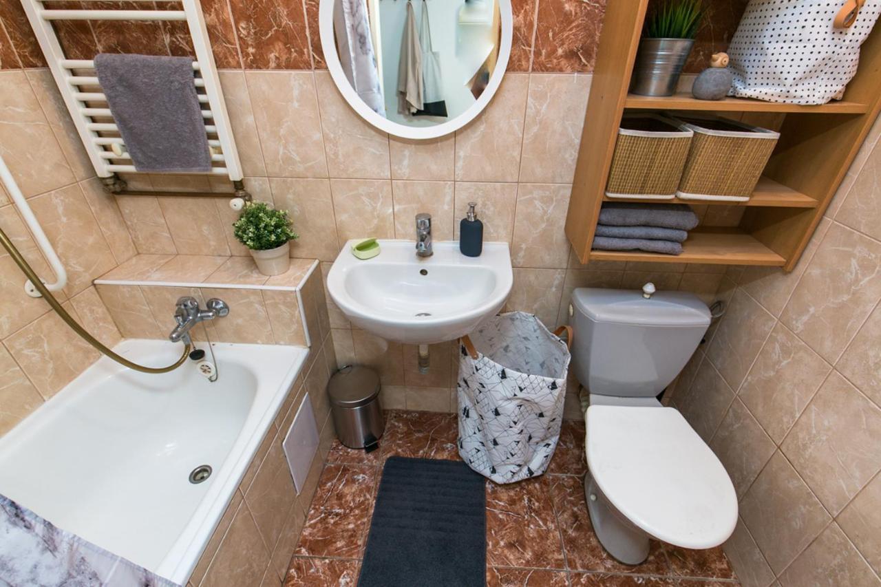 Apartment Lublanska 48 プラハ エクステリア 写真