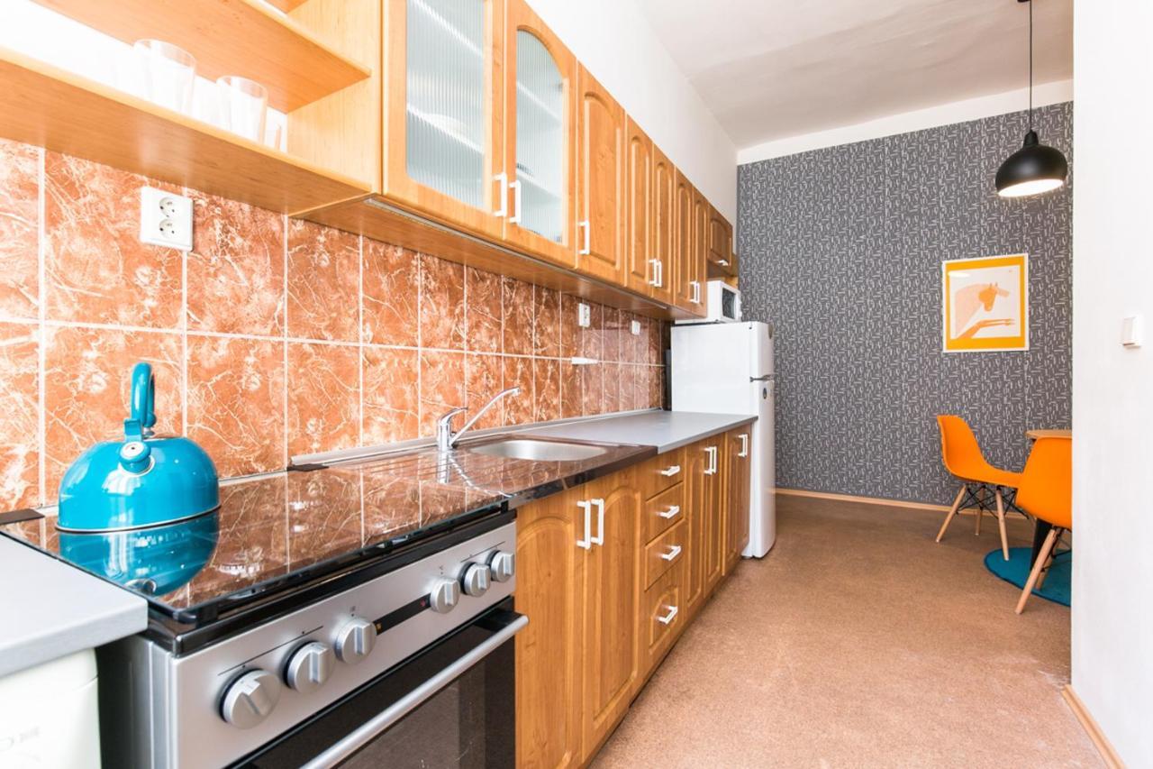 Apartment Lublanska 48 プラハ エクステリア 写真