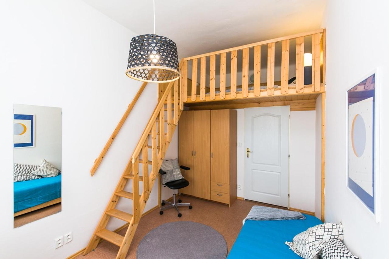 Apartment Lublanska 48 プラハ エクステリア 写真